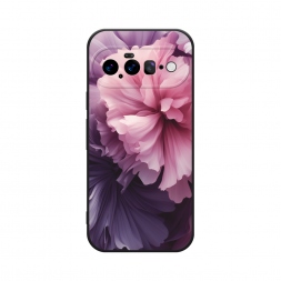 Матовый силиконовый чехол Фиолетовые бутоны на Google Pixel 11