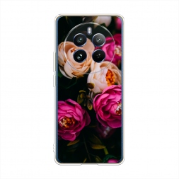 Силиконовый чехол Розовые пионы на черном на Realme 12 Pro Plus