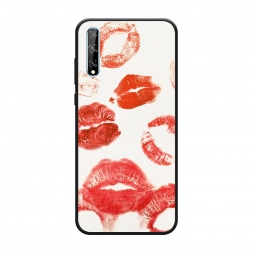 Матовый силиконовый чехол Следы помады на Huawei Y8p
