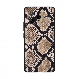������� ����������� ����� ���� ���� ������� �� Xiaomi Poco F7 Ultra