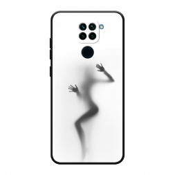 Матовый силиконовый чехол Девушка в душе на Xiaomi Redmi Note 9