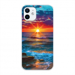 Силиконовый чехол Море на фоне заката на iPhone 12