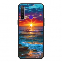 Матовый силиконовый чехол Море на фоне заката на Realme 5